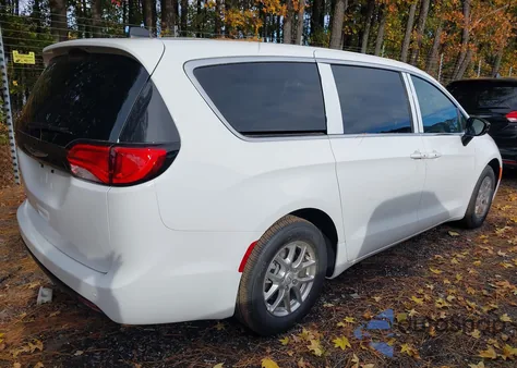 2026 Chrysler Voyager Lx z USA, uszkodzony, nr VIN 2C4RC1CG9TR181929